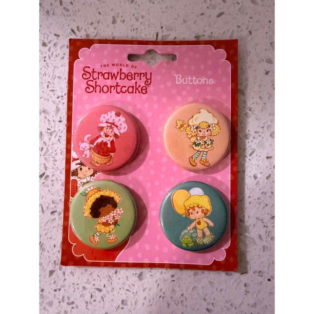 Strawberry Shortcake 4 Pack Pinback Buttons Surreal Entertainment BTN4-STRAW-GRP